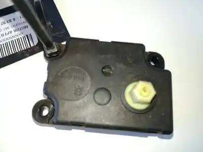 Pezzo di ricambio per auto di seconda mano MOTORE APERTURA BOCCOLE ARIA CONDIZIONATA per PEUGEOT 307 (S1)  Riferimenti OEM IAM   
