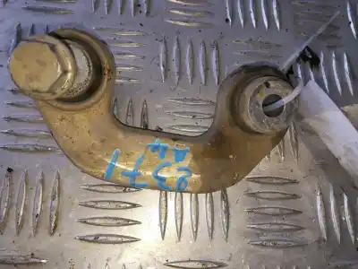 Автозапчасти б/у левый передний кронштейн за audi a4 b5 (8d2) 1.8 ссылки oem iam 8d0411317d  