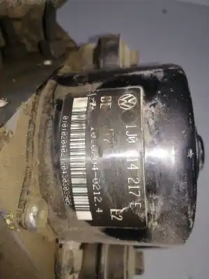 Автозапчастина б/у абс для audi a3 (8l1) 1.8 посилання на oem iam 1j0907379q  