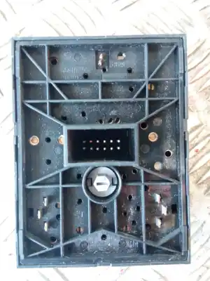 Peça sobressalente para automóvel em segunda mão comutador de luzes por opel corsa c (x01) 1.3 cdti (f08, f68) referências oem iam 9116613   Peça sobressalente para automóvel em segunda mão comutador de luzes por opel corsa c (x01) 1.3 cdti (f08, f68) referências oem iam 9116613