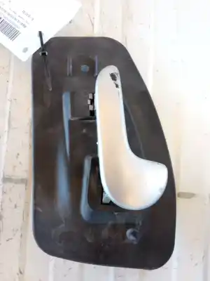 Peça sobressalente para automóvel em segunda mão puxador interior traseiro direito por opel corsa c (x01) 1.3 cdti (f08, f68) referências oem iam  Peça sobressalente para automóvel em segunda mão puxador interior traseiro direito por opel corsa c (x01) 1.3 cdti (f08, f68) referências oem iam