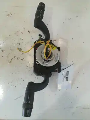 Pezzo di ricambio per auto di seconda mano COMANDO MULTIFUNZIONE per LANCIA YPSILON (843_)  Riferimenti OEM IAM 47143  