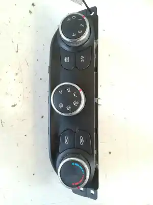 Автозапчастина б/у контроль опалення / кондиціонації для kia ceed (jd) d4fc посилання на oem iam 97250a2