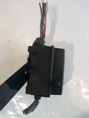 Second-hand car spare part fuse box unit for opel corsa c (x01) 1.3 cdti (f08, f68) oem iam references    Second-hand car spare part fuse box unit for opel corsa c (x01) 1.3 cdti (f08, f68) oem iam references