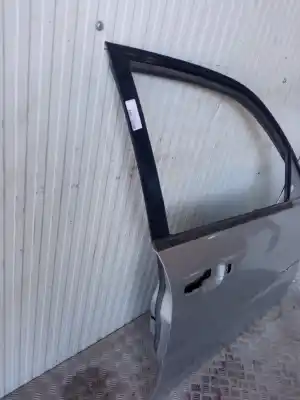 Second-hand car spare part front right door for ssangyong rexton d27dt oem iam references   