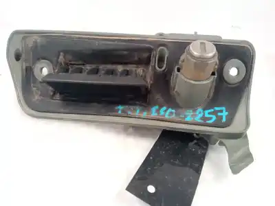 Second-hand car spare part tailgate back door handle for volkswagen caddy ka/kb (2k) 1.9 tdi (bsu) oem iam references 2k0827565