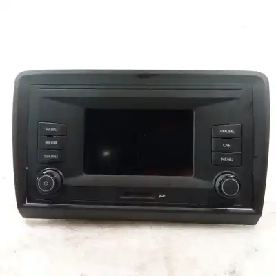 Second-hand car spare part AUDIO SYSTEM / RADIO CD for SEAT IBIZA (6P1)  OEM IAM references 5F0035888C  