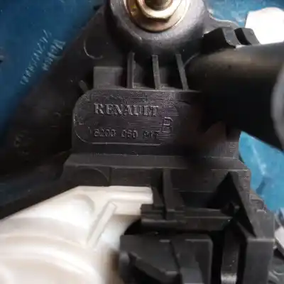 Автозапчасти б/у внешняя ручка ворот за renault clio ii fase ii (b/cb0) k9k a7 ссылки oem iam 8200060917  