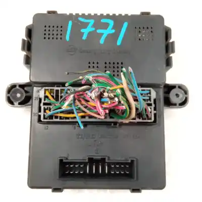 Peça sobressalente para automóvel em segunda mão módulo eletrônico por ssangyong rodius d/d27dt referências oem iam 8232021030  
