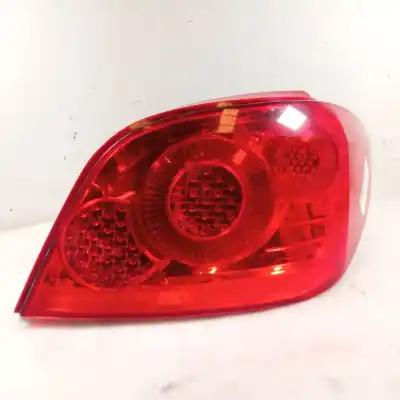 Recambio de automóvil de segunda mano de PILOTO TRASERO DERECHO para PEUGEOT 307 BERLINA (S2) 9HYDV6TED4 referencias OEM IAM 557674  
