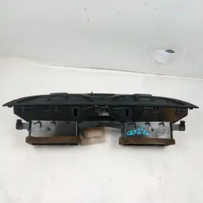 Автозапчастина б/у аераційна решіта для opel corsa e b13dte посилання на oem iam 13377949  