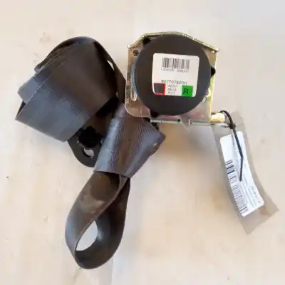 Peça sobressalente para automóvel em segunda mão CINTO DE SEGURANÇA DIANTEIRO DIREITO por OPEL CORSA E B13DTE Referências OEM IAM 607707800H  