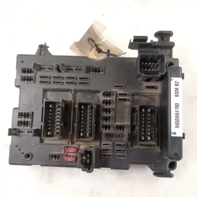 Second-hand car spare part fuse box unit for peugeot 307 (s1) rhy oem iam references 9650664180