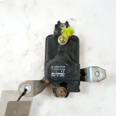 Second-hand car spare part rear right central locking system for mitsubishi montero (v20/v40) 4m40t oem iam references mb669754  