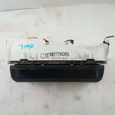 Second-hand car spare part multifunction display for mitsubishi montero (v20/v40) 4m40t oem iam references mb776065  
