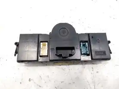 Автозапчастина б/у клімат-контроль для renault scenic ii authentique посилання на oem iam 8200344842