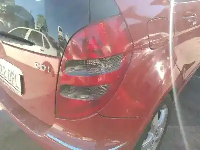 Автозапчасти б/у правый задний фонарь за clase c clase a a 180 cdi 169.007.169.307 ссылки oem iam a1698201064r