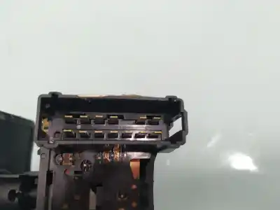 İkinci el araba yedek parçası TEMIZ KOMUT için DACIA SANDERO  OEM IAM referansları 8200792584  