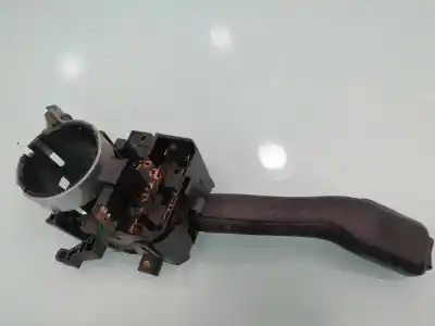 Second-hand car spare part indicator switch for audi a6 avant (4b5) 2.5 tdi oem iam references 8l0953513h