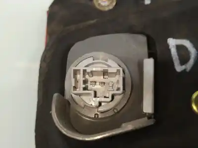 Tweedehands auto-onderdeel rechter achterlamp voor honda civic vii hatchback (eu, ep, ev) 1.6 i (ep2, eu8, eu6) oem iam-referenties    Tweedehands auto-onderdeel rechter achterlamp voor honda civic vii hatchback (eu, ep, ev) 1.6 i (ep2, eu8, eu6) oem iam-referenties