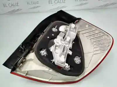 Peça sobressalente para automóvel em segunda mão farolim traseiro esquerdo por bmw serie 1 berlina (e81/e87) 118d referências oem iam 7184955
