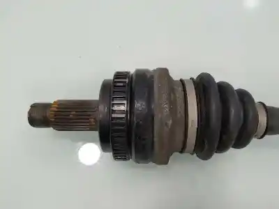 Peça sobressalente para automóvel em segunda mão transmissão dianteira esquerda por bmw serie 1 berlina (e81/e87) 118d referências oem iam 