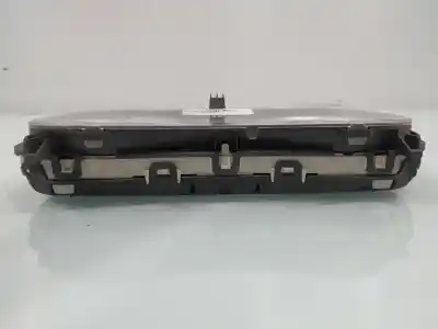 Peça sobressalente para automóvel em segunda mão quadrante por renault clio iii exception referências oem iam 8200820999c