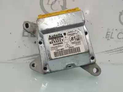 Автозапчастина б/у блок управління подушками безпеки для renault espace iv (jk0/1_) 2.2 dci (jk0h) посилання на oem iam 8200435005  