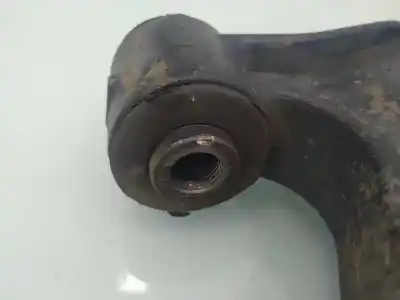 Second-hand car spare part front left lower suspension arm for dodge journey 2.0 16v crd oem iam references 