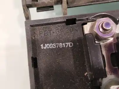 Peça sobressalente para automóvel em segunda mão caixa de fusíveis e relés por audi a3 (8l1) 1.8 referências oem iam 1j0937550ab  