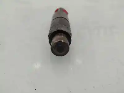 Second-hand car spare part injector for renault master desde 98 caja cerrada. techo `maxi` l2h3 rs 3578 oem iam references kbe58s8  