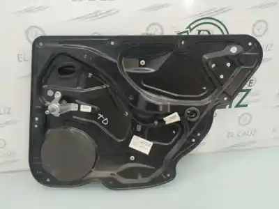İkinci el araba yedek parçası ARKA SAG CAM REGÜLATÖRÜ için VOLKSWAGEN PASSAT VARIANT (3C5)  OEM IAM referansları   