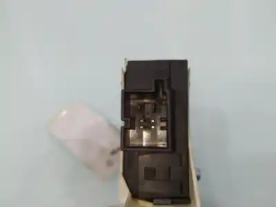 Автозапчастина б/у двиг скла задне ліво для audi a6 c6 avant (4f5) 2.0 tdi посилання на oem iam 4f0959801a