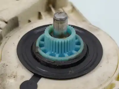 Автозапчастина б/у двиг скла задне ліво для audi a6 c6 avant (4f5) 2.0 tdi посилання на oem iam 4f0959801a  