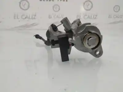 Автозапчастина б/у циліндр задніх дверей для audi a6 c6 avant (4f5) 2.0 tdi посилання на oem iam 8e0827573  