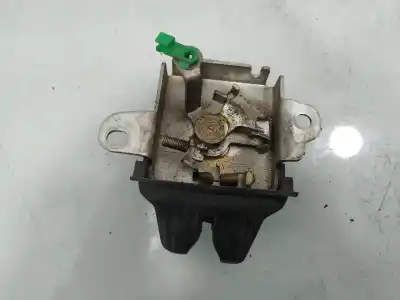 Second-hand car spare part trunk lock for toyota corolla (e12) 2.0 d-4d linea sol berlina oem iam references 