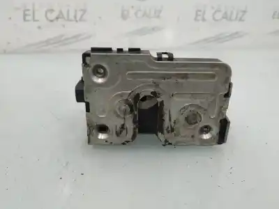 Second-hand car spare part left front door lock for dacia logan laureate oem iam references   