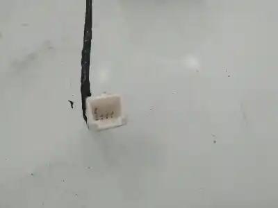 Pezzo di ricambio per auto di seconda mano specchio sinistro per dacia logan laureate riferimenti oem iam 