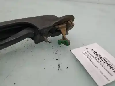 Recambio de automóvil de segunda mano de maneta exterior delantera derecha para nissan terrano/terrano.ii (r20) comfort referencias oem iam 806067f000  