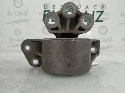 Second-hand car spare part right engine support for fiat 500l (351_, 352_) 1.6 d multijet (199lyd1b) oem iam references 00519103720