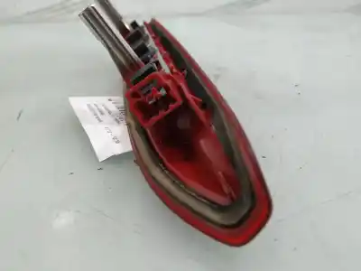 Peça sobressalente para automóvel em segunda mão farolim de travão central por peugeot 208 access referências oem iam 9674309080