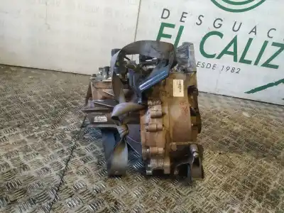 Second-hand car spare part gearbox for ford focus berlina (cap) ambiente (d) oem iam references 6m5r7002za