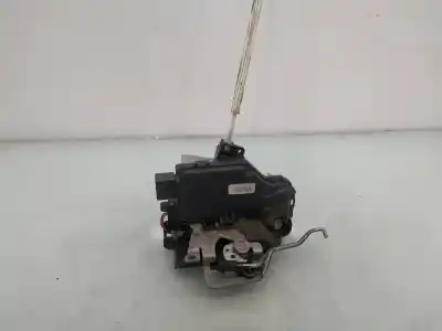 Second-hand car spare part left front door lock for audi a6 c5 avant (4b5) 1.9 tdi oem iam references 401837015  