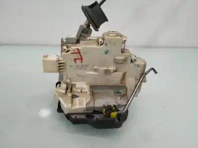 Автозапчасти б/у замок задней левой двери за audi a6 c6 avant (4f5) 2.0 tdi ссылки oem iam 4f0839015  