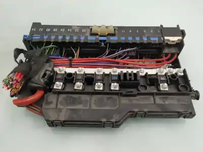 Second-hand car spare part fuse box unit for bmw x3 (e83) 2.0 sd oem iam references 8387153  