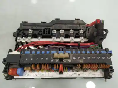 Second-hand car spare part fuse box unit for bmw x3 (e83) 2.0 sd oem iam references 8387153  