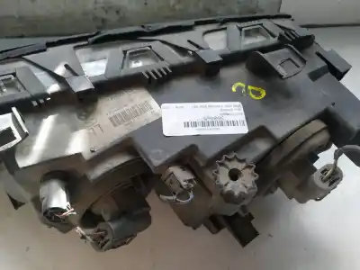 Second-hand car spare part right headlight for bmw 3 (e46) 320 d oem iam references 63126906494  