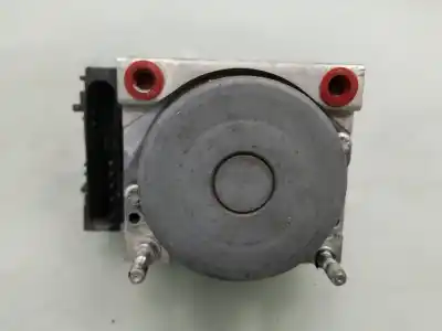 Peça sobressalente para automóvel em segunda mão abs por renault clio iii authentique referências oem iam 8200747140  