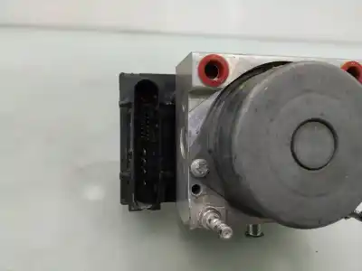 Peça sobressalente para automóvel em segunda mão abs por renault clio iii authentique referências oem iam 8200747140  