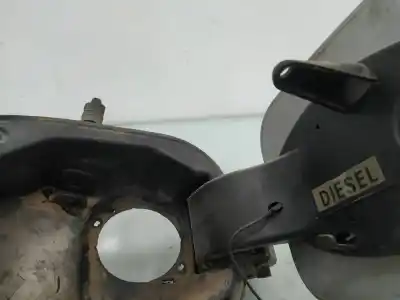 Second-hand car spare part outer fuel cap for renault clio iii authentique oem iam references 8200903687